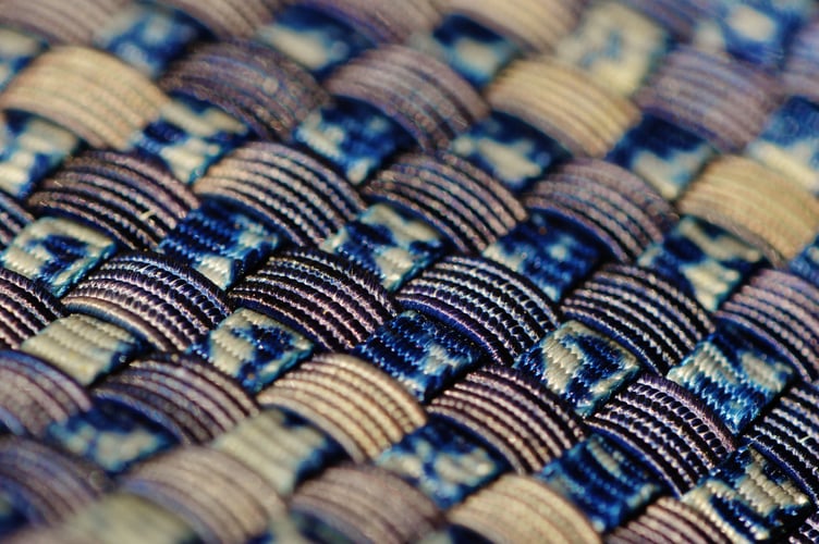 weaving weaving
